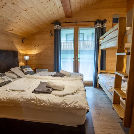 Clemalou 14-15 Personnes Chalet *