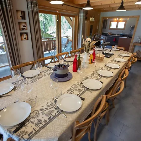 Clemalou 14-15 Personnes * Châtel